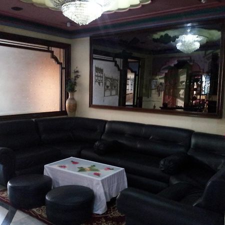 Hotel La Giralda Надор Екстериор снимка