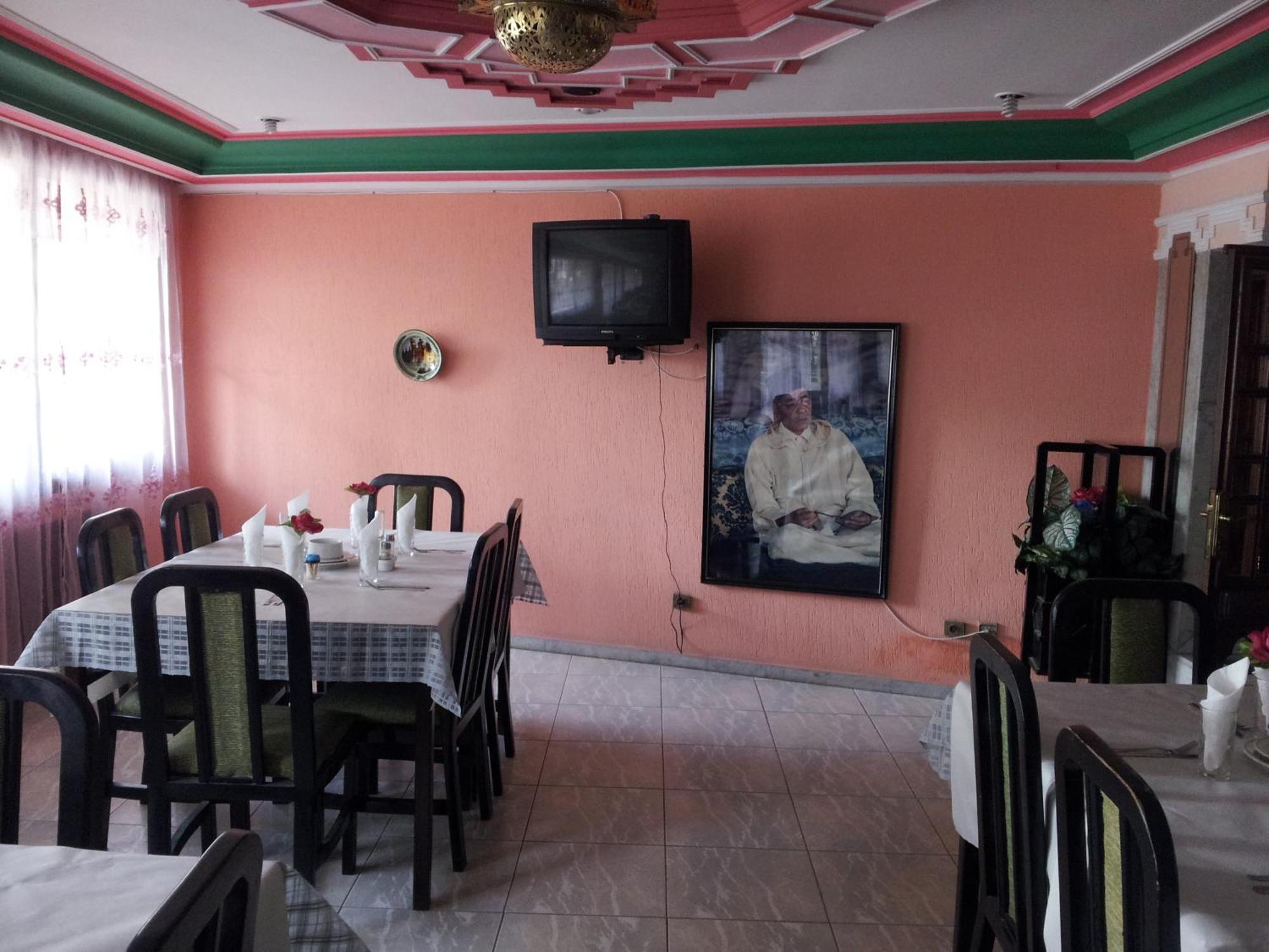 Hotel La Giralda Надор Екстериор снимка