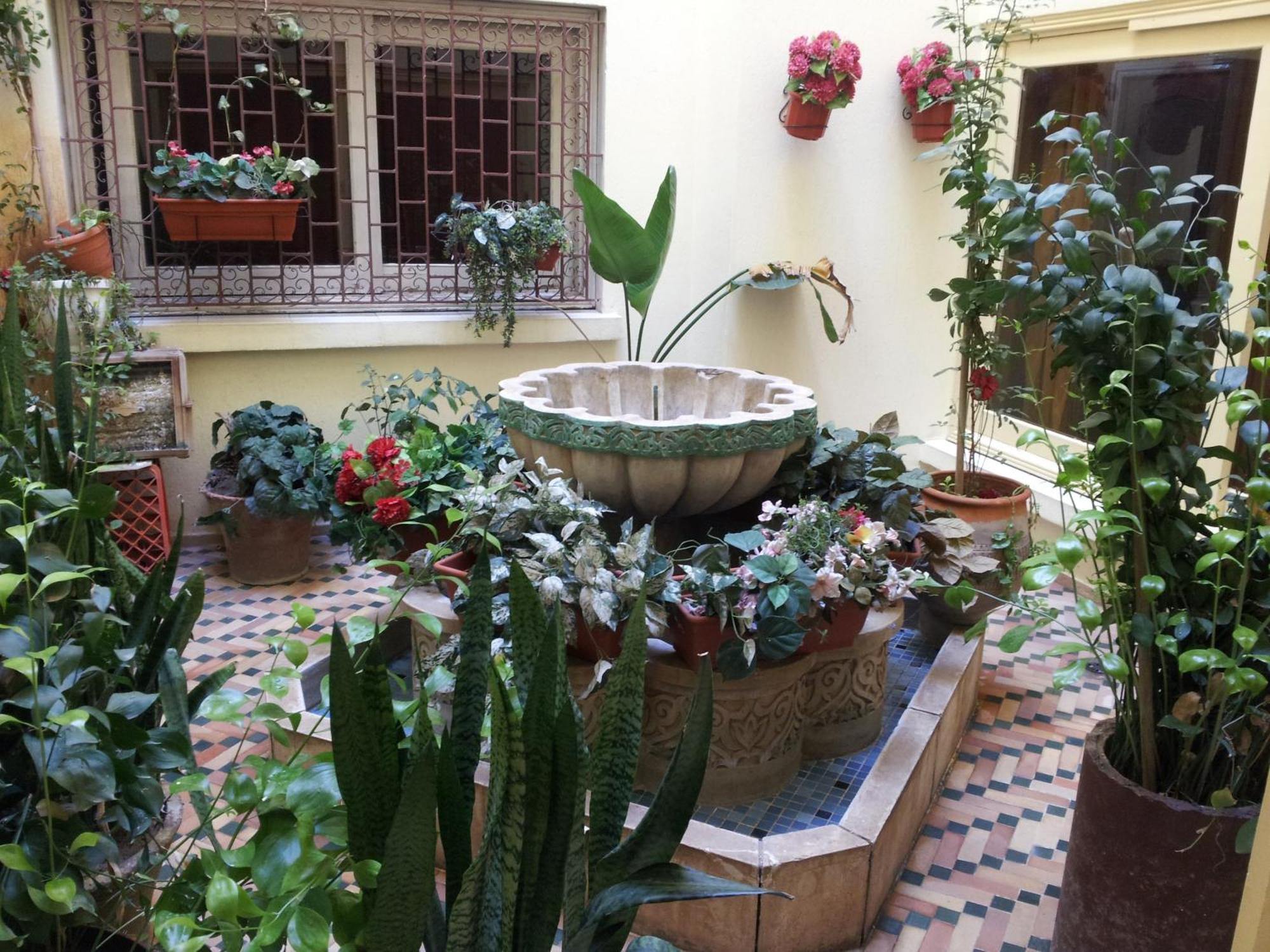 Hotel La Giralda Надор Екстериор снимка